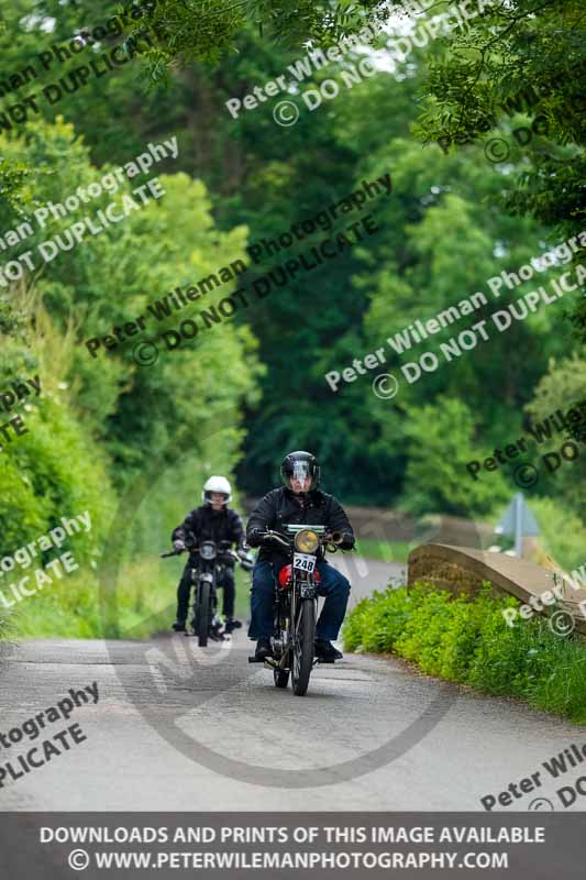 Vintage motorcycle club;eventdigitalimages;no limits trackdays;peter wileman photography;vintage motocycles;vmcc banbury run photographs